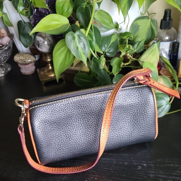 Dooney and Bourke Leather Mini Barrell Bag - Picture 8 of 9